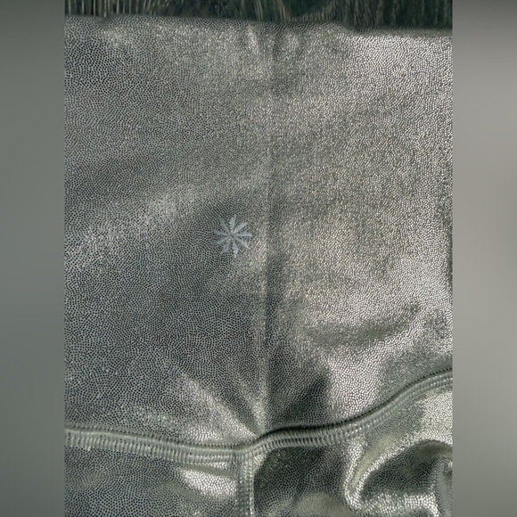Athleta Elation Shine Tight Size Medium - Picture 8 of 8